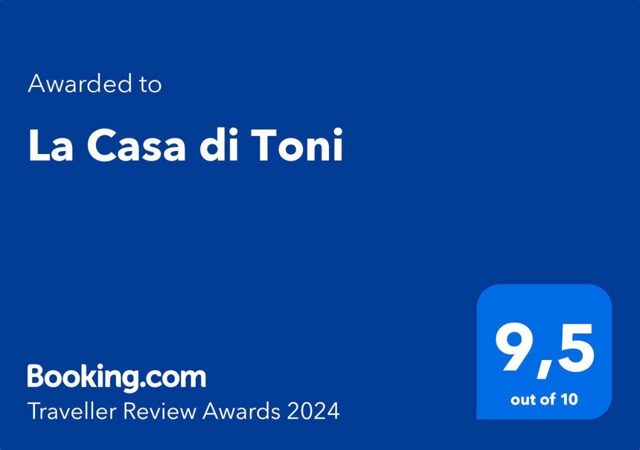 La Casa Di Toni Bed & Breakfast เปสการา ภายนอก รูปภาพ